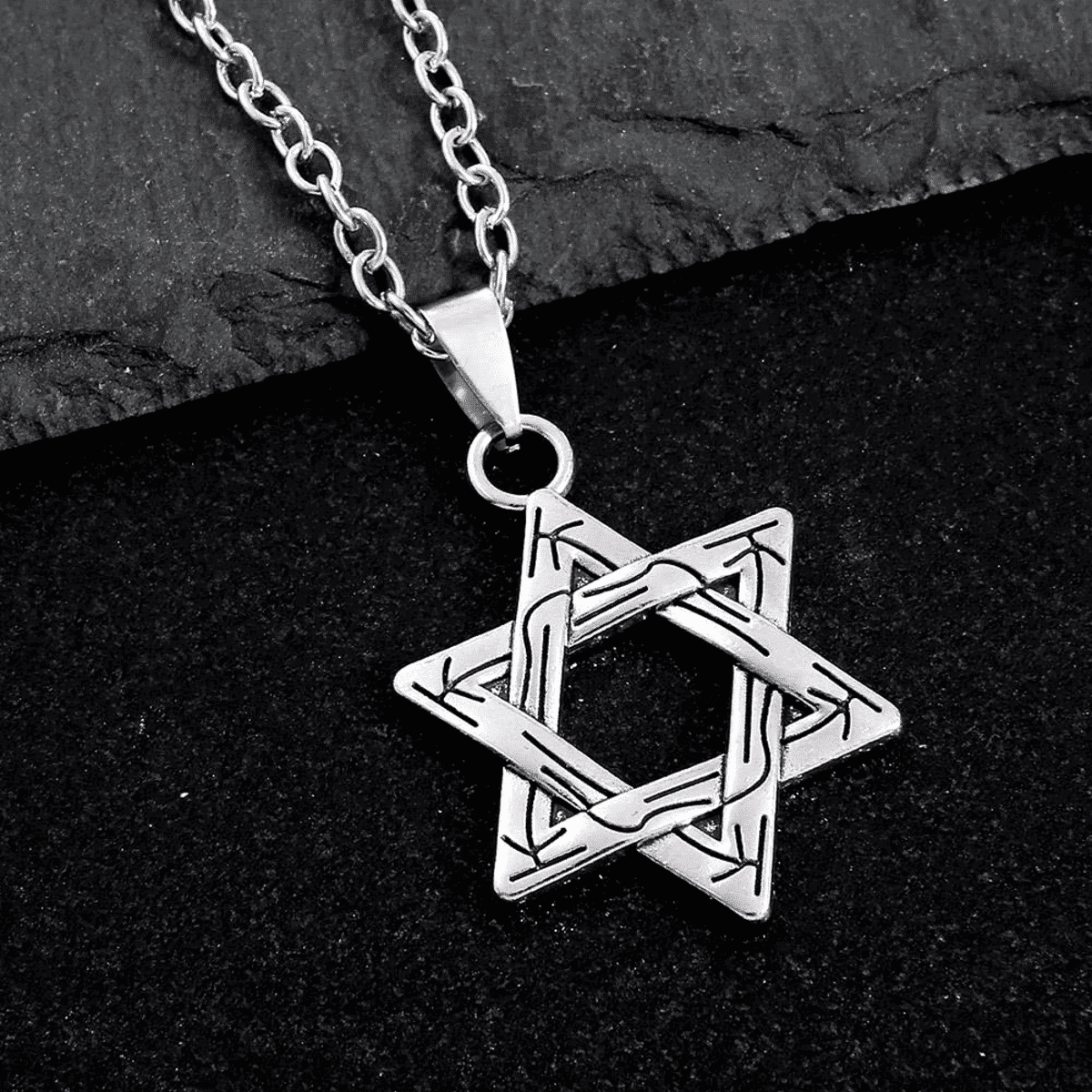 שרשרת מתכת משושה בסגנון היפ הופ