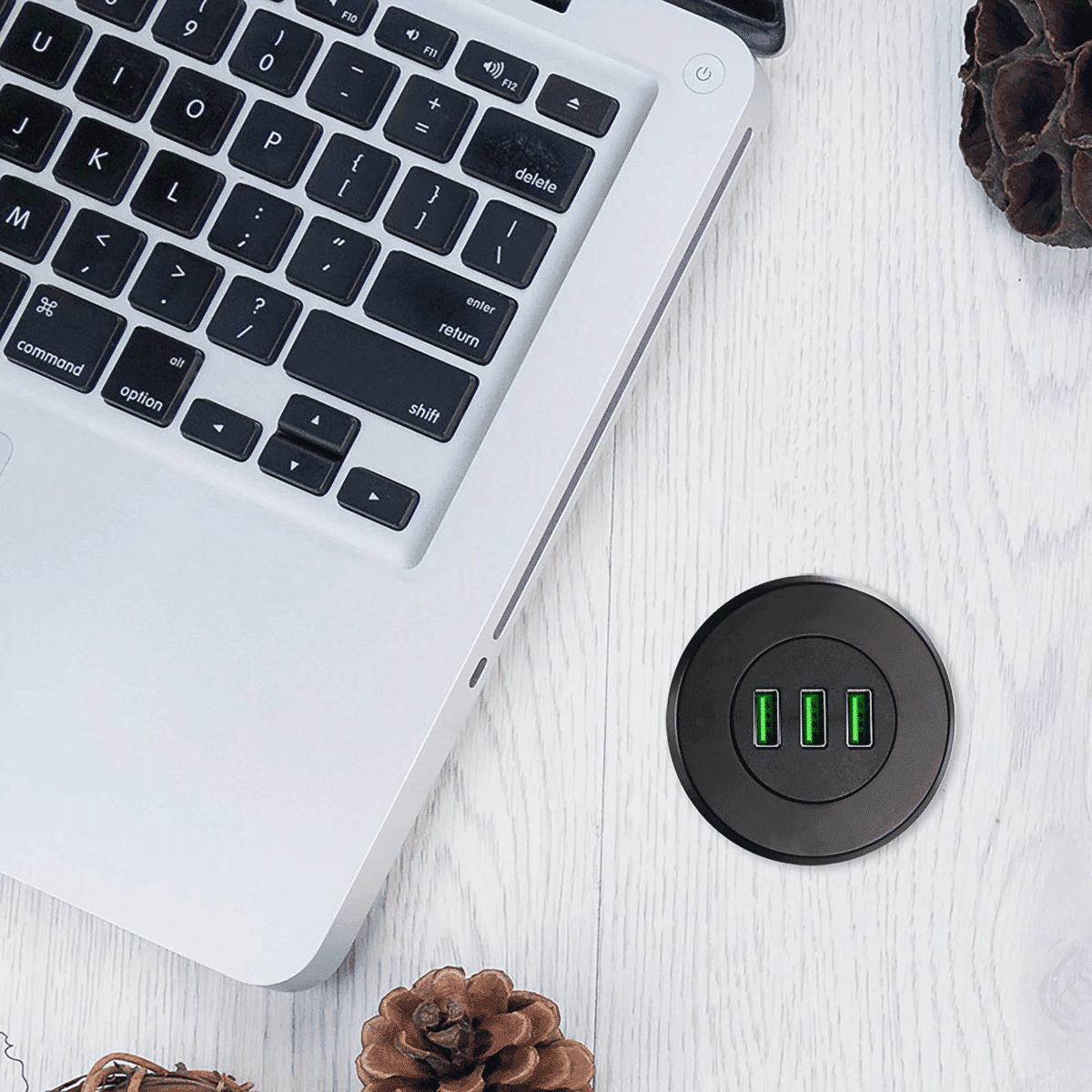 מטען שולחני USB מהיר 3 יציאות לשקע אירופי